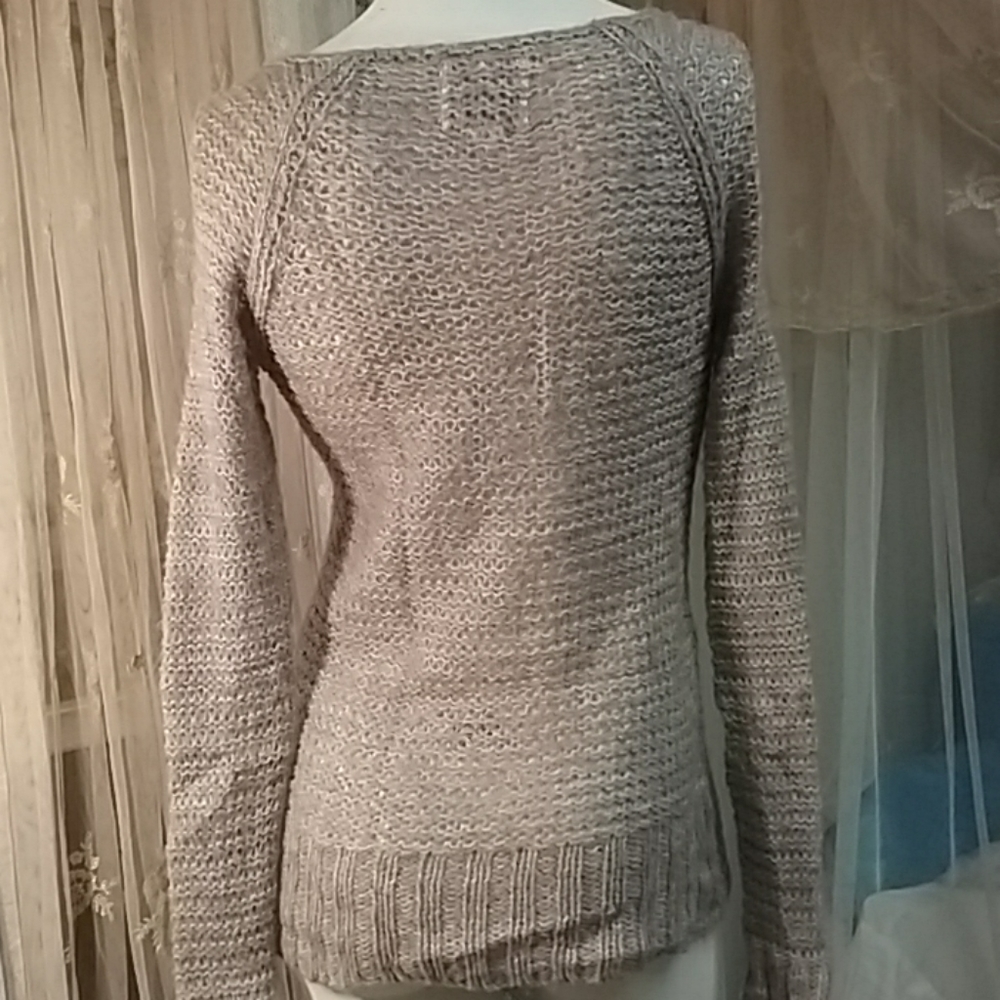 Sweater - Picture 3 of 4
